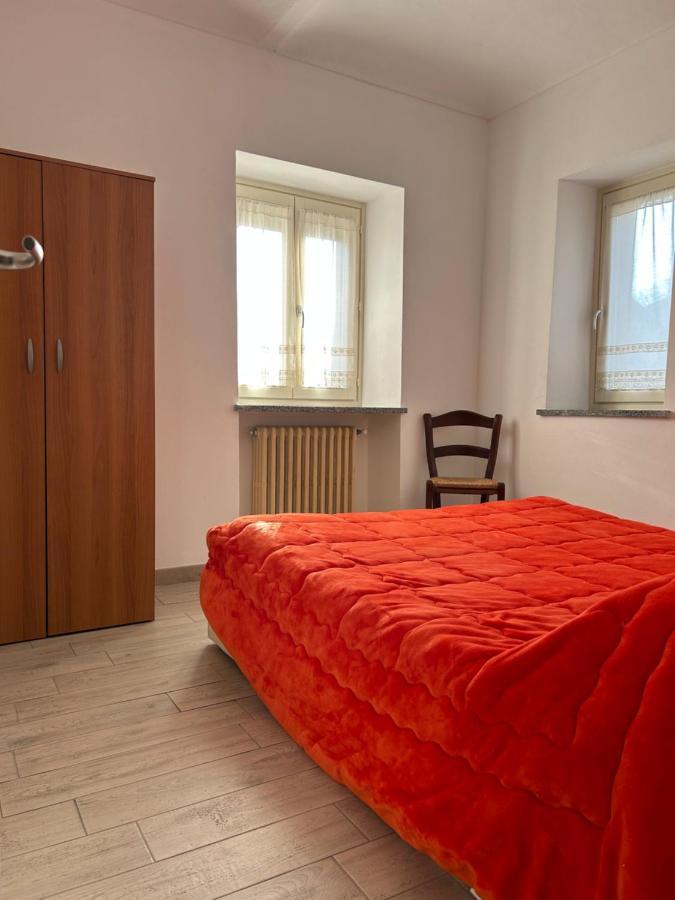 Takápradalù Cisterna dʼAsti Exterior foto